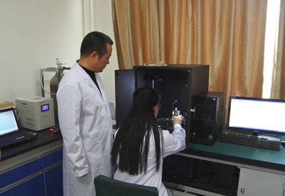 西北师大甘肃省生物电化学与环境分析重点实验室在卟啉光电化学研究领域取得最新进展